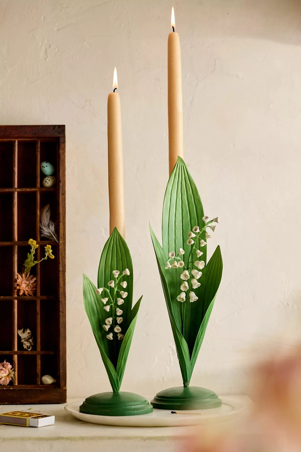 Set of 2 Lily of the Valley Candles Holder