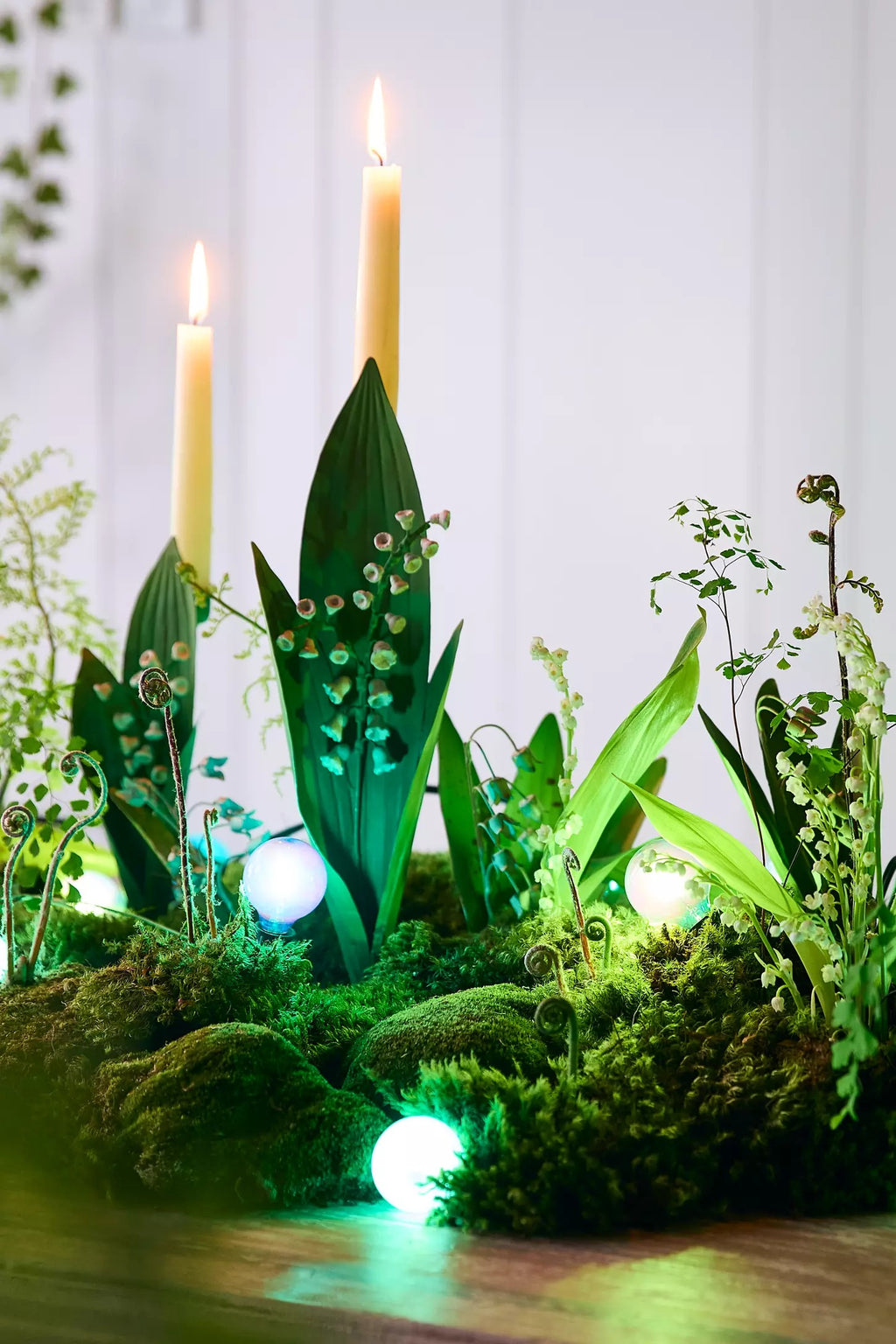 Set of 2 Lily of the Valley Candles Holder